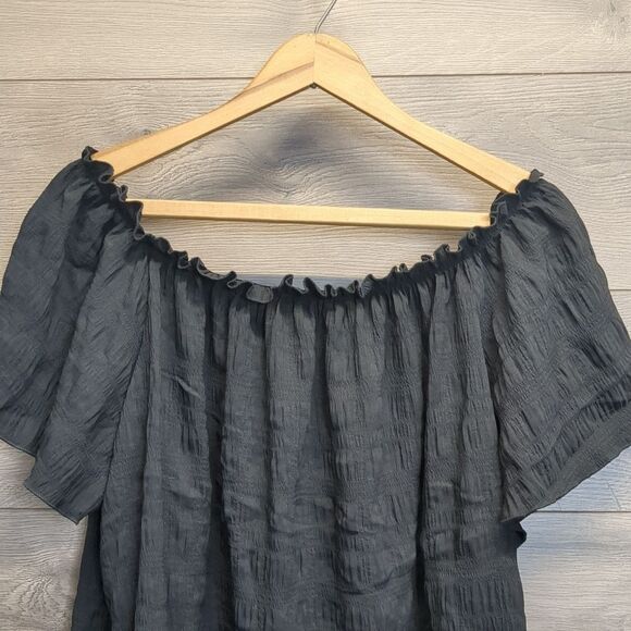 Black Short Sleeve Elastic Neckline Blouse Women's Plus Size 4x - Picture 2 of 7